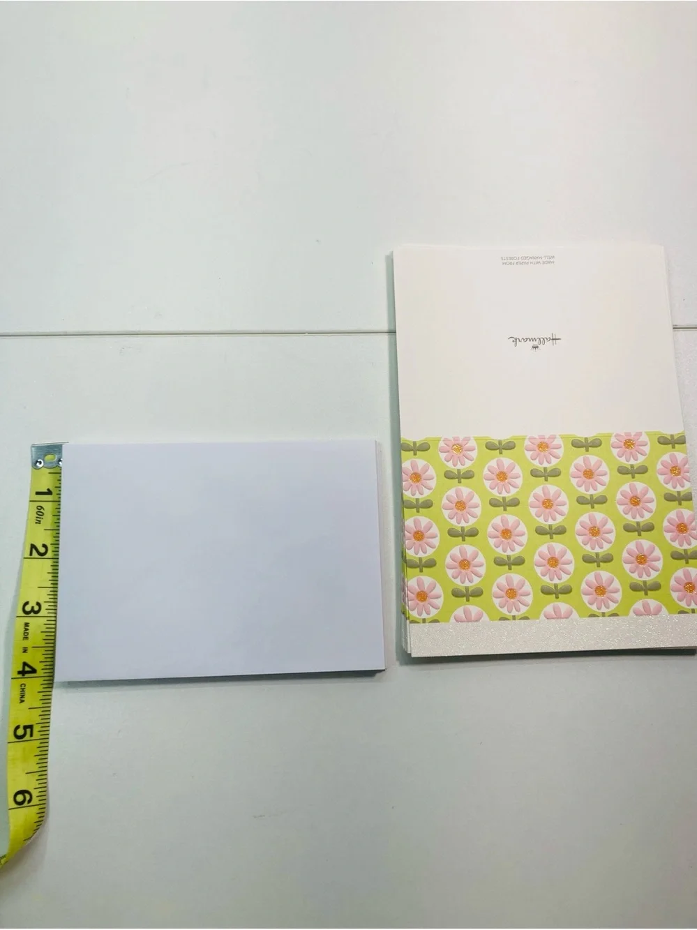 NEW 10 Hallmark Glitter Floral Cards with Envelopes 4” x 5.5”